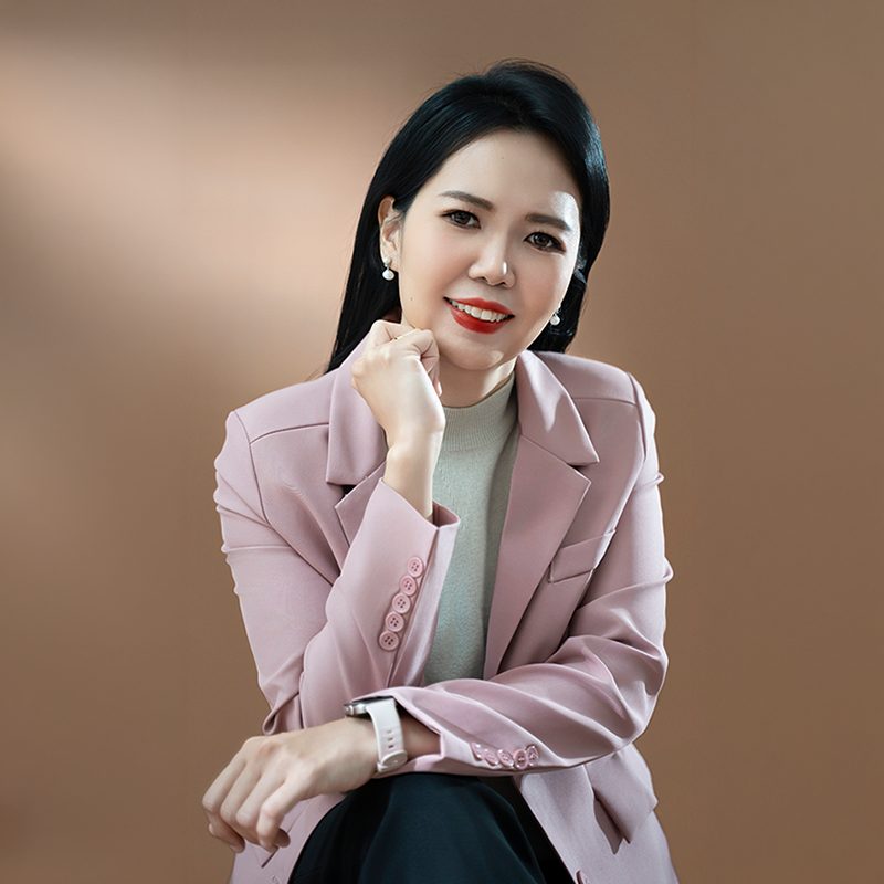 Esther 老師